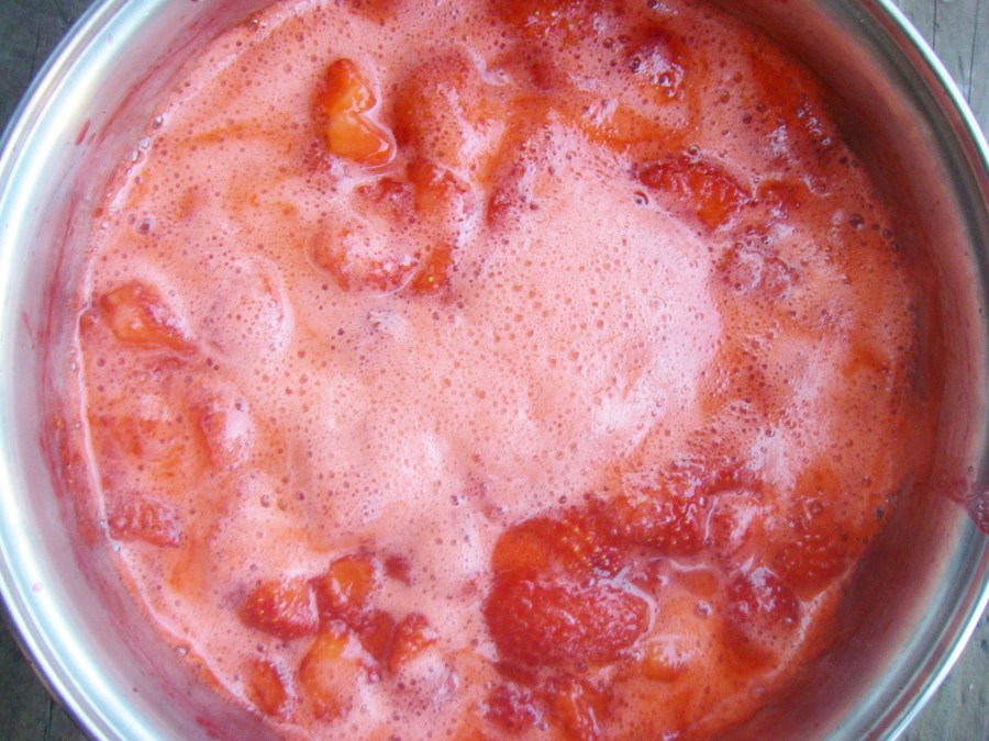 Cooking strawberries