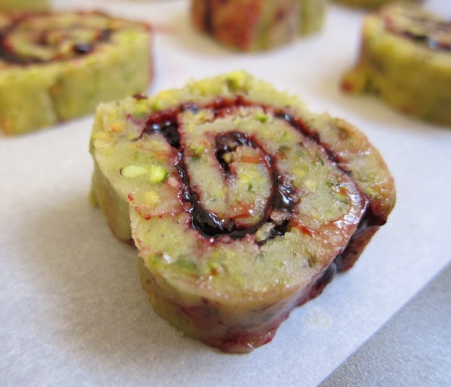 Sliced cookie ready for baking