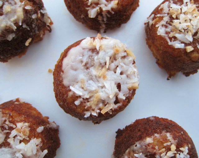 Little Coconut Cakes (14)