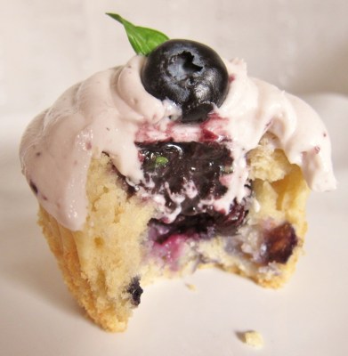 Blueberry Bourbon Basil Cupcakes (22)