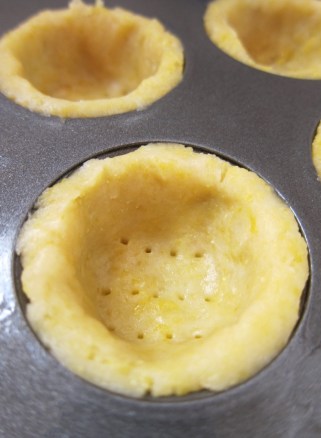 Cilantro Sultana Mini Pies (21)