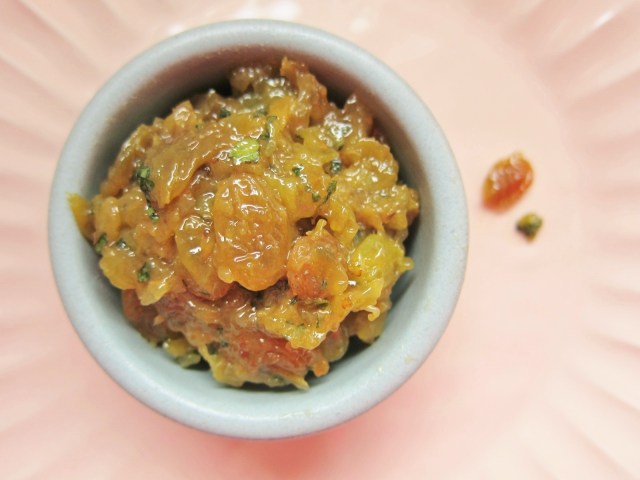 Cilantro Sultana Mini Pies (33)