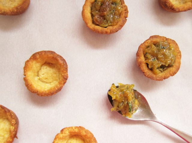 Cilantro Sultana Mini Pies (62)