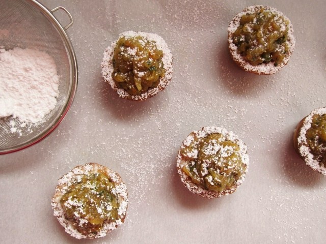 Cilantro Sultana Mini Pies (70)