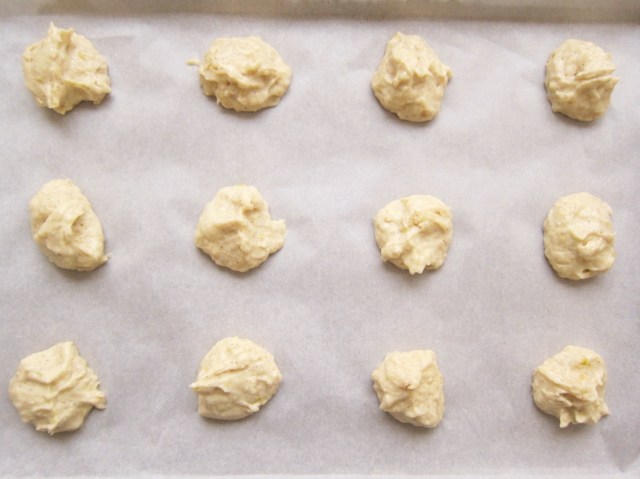 Spiced pear sandwich cakes (4)