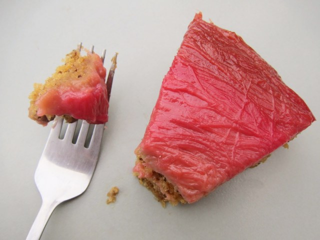 Rhubarb Banana Skillet Cake (14)